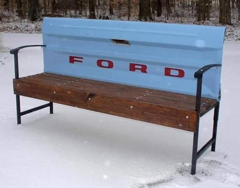 tailgate bench