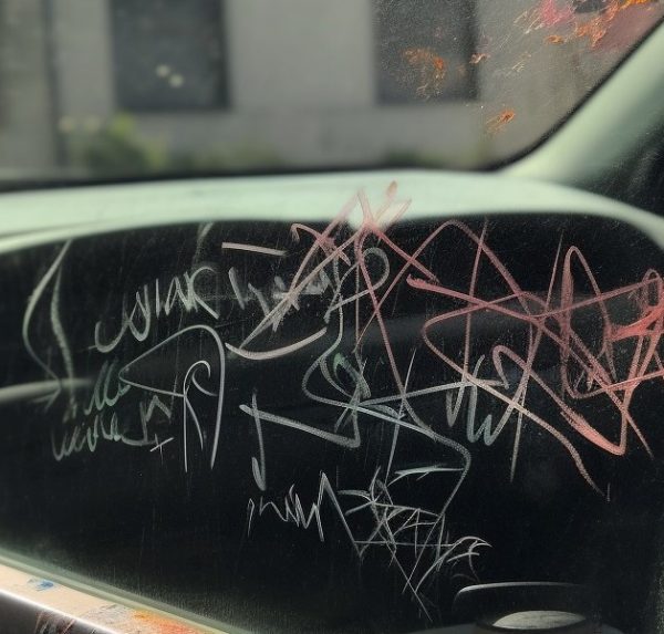 Can You Use Dry Erase Markers On Car Windows N Fast