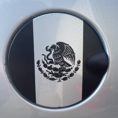 Mexico Flag Gas Cap Decal — Mexican Flag Fuel Tank Sticker (Waterproof Vinyl)