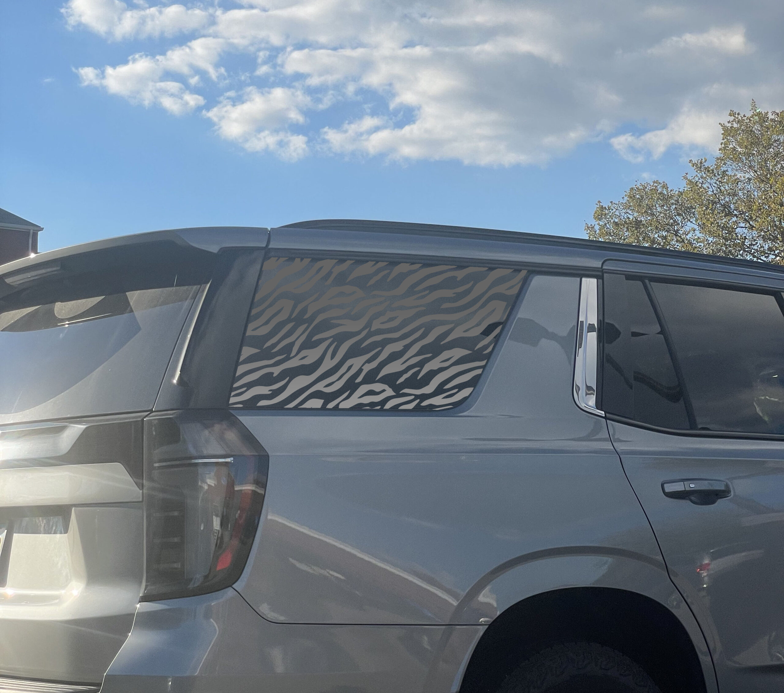 Tiger Print Full Window Decal for Cars — Die-Cut Oracal 651 Tiger Stripe Rear Window Vinyl - Image 6